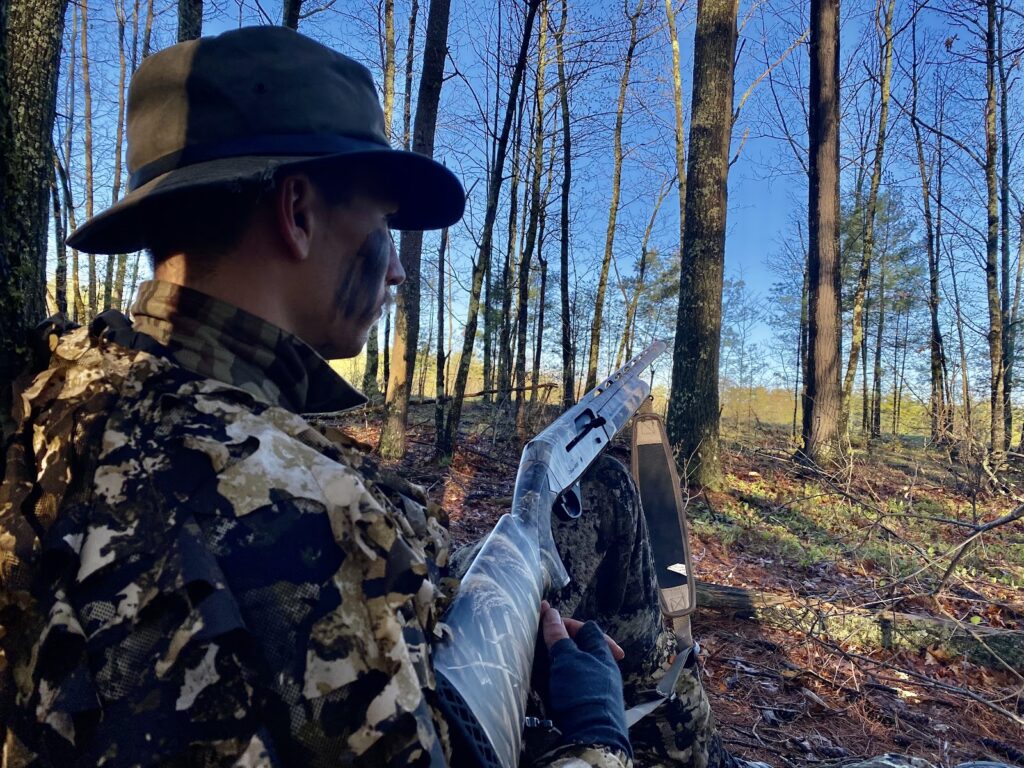 lining up shot turkey hunting